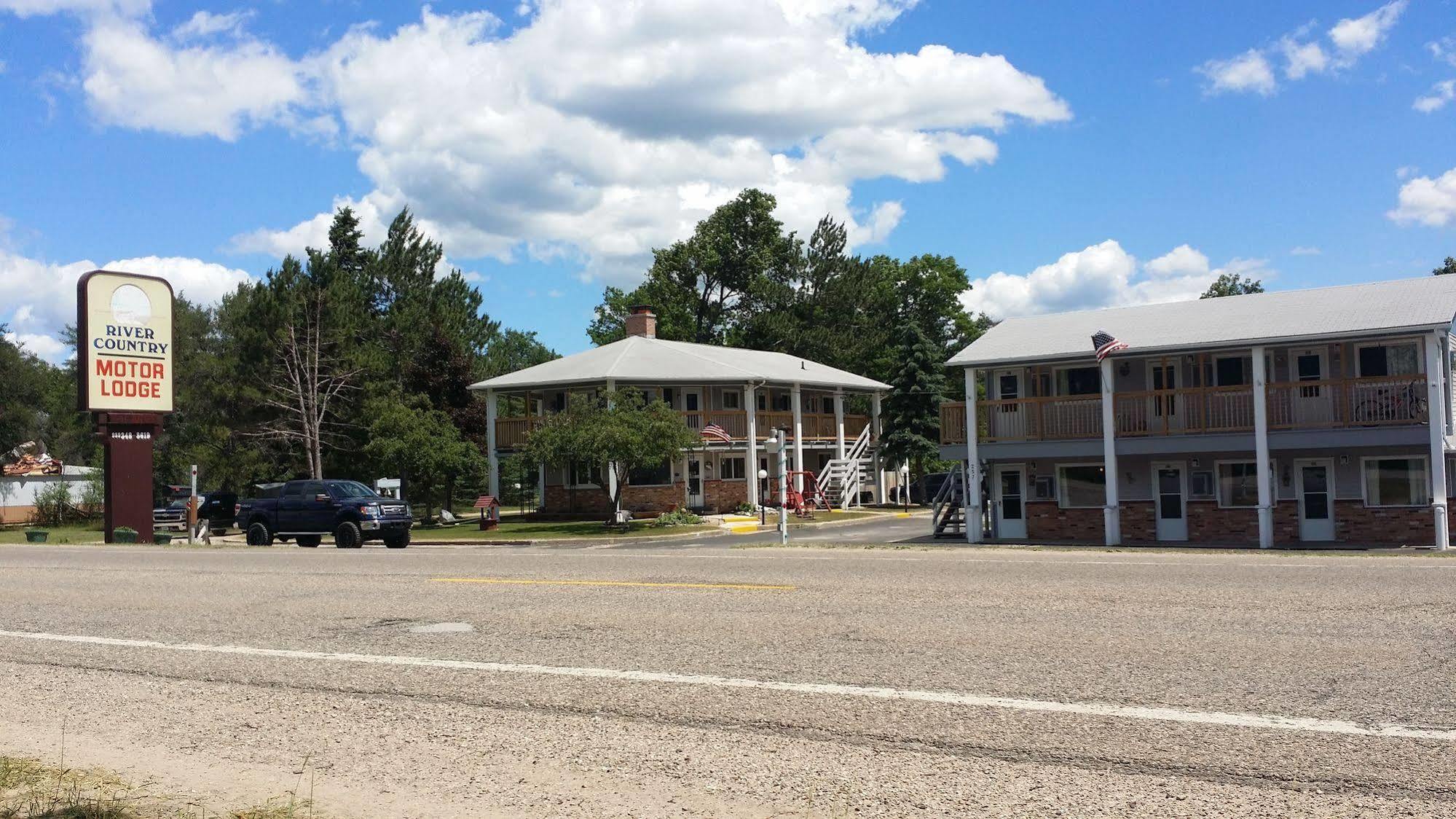 River Country Motor Lodge Grayling Exterior photo